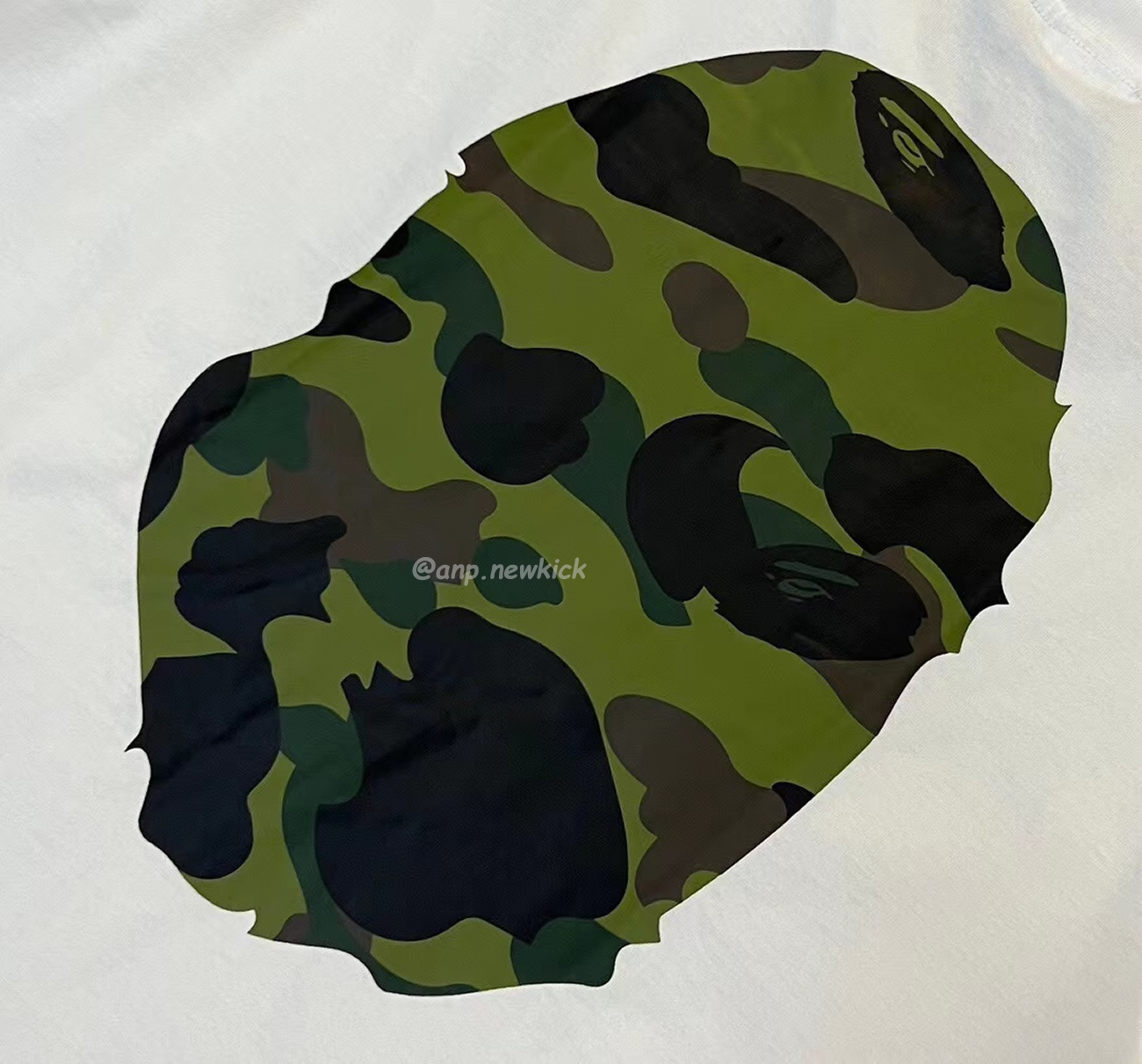 Bape Color Camo Big Ape Head Tee White Black White Green (19) - newkick.vip